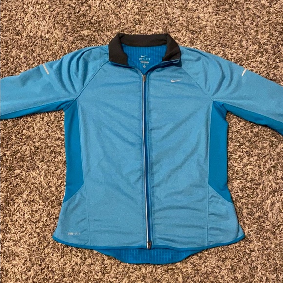 nike running jackets